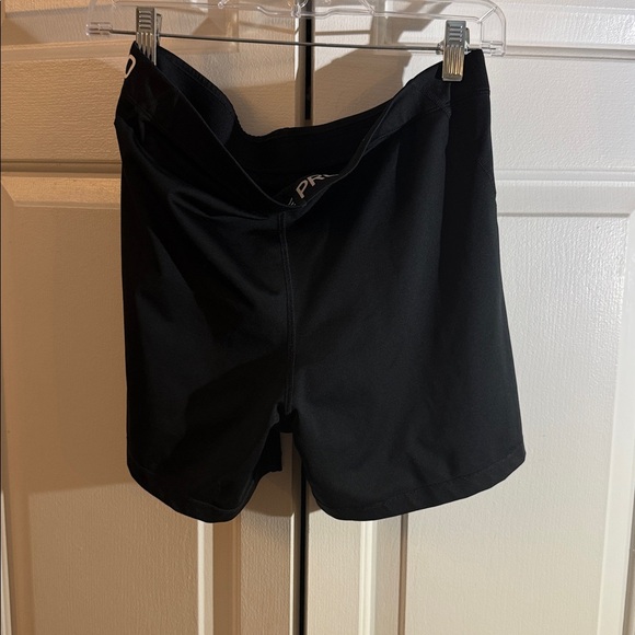 Nike Black Bike Shorts - Picture 5 of 6